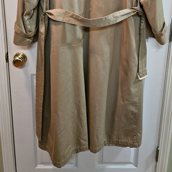 Women's London Fog Raincoat - Trench Style - Size 18 Regular - Picture 4 of 13